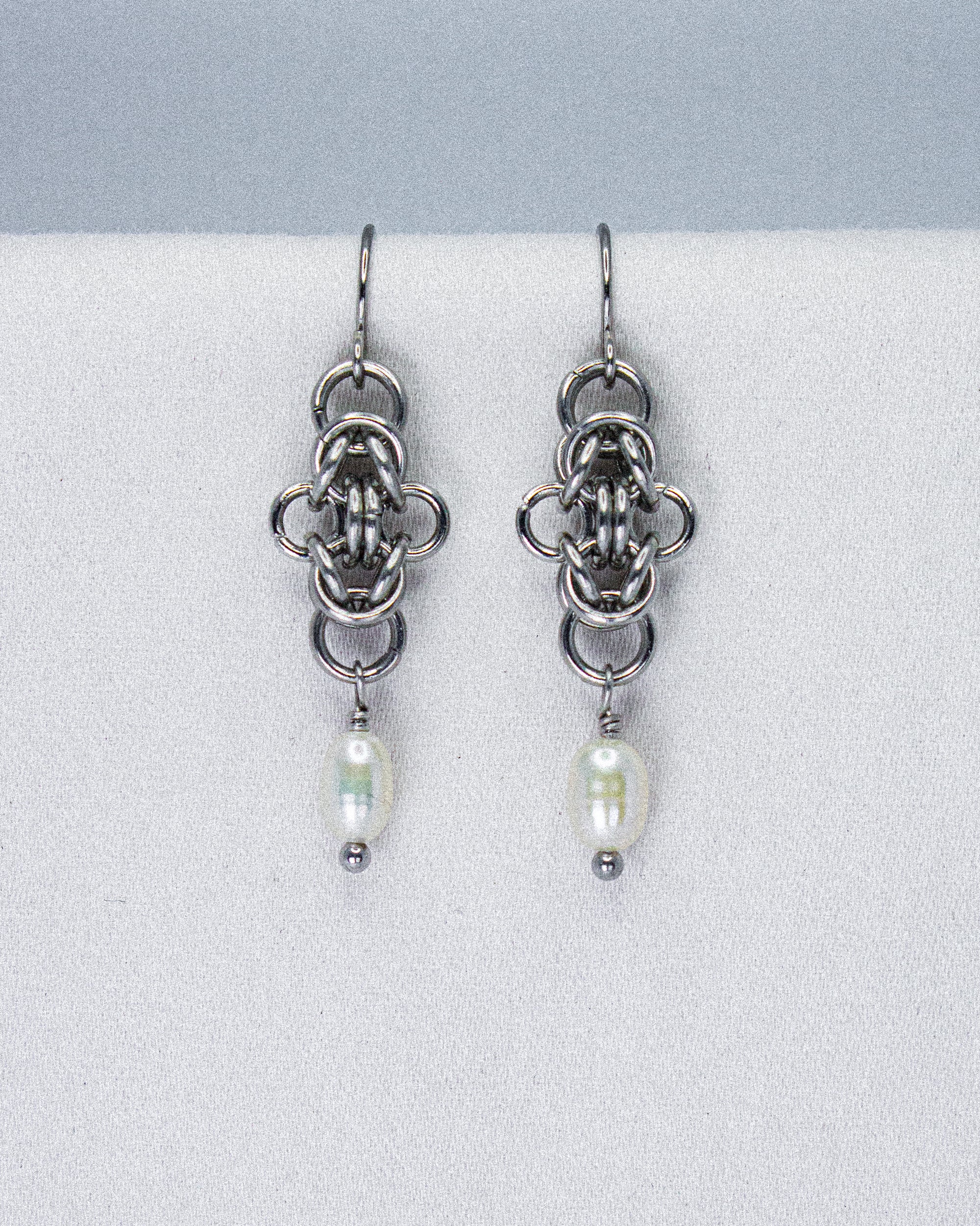 Dewdrop Earrings